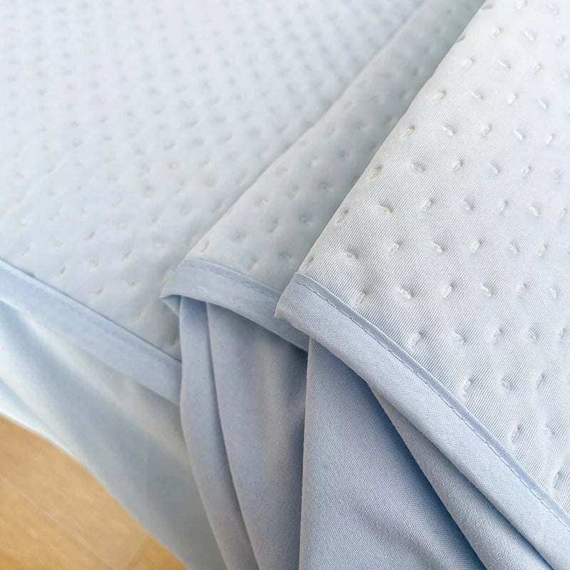 Cooling mattress topper