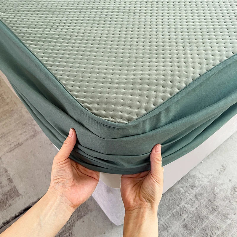 Cooling mattress topper